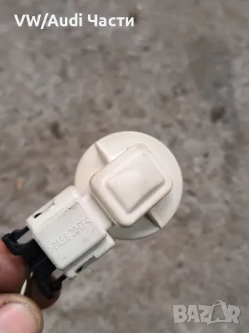 Фасунга стоп стопове за Голф 5 Пасат Volkswagen Golf 5 Passat Touran Jetta , снимка 2 - Части - 50424250