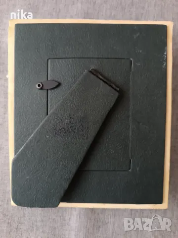 Красива рамка от полирезин с нежни ириси, снимка 4 - Антикварни и старинни предмети - 49831941