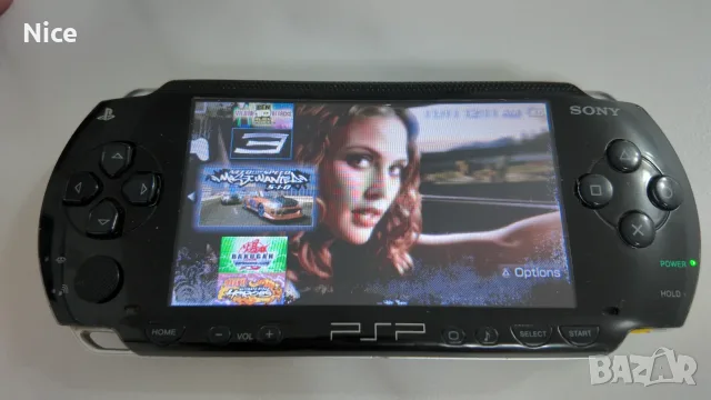 Sony PSP с игри + калъф + зарядно, готово за игра