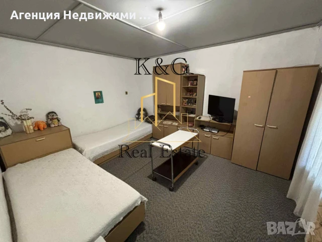 Едноетажна къща в с. Ушинци , снимка 3 - Къщи - 50970577