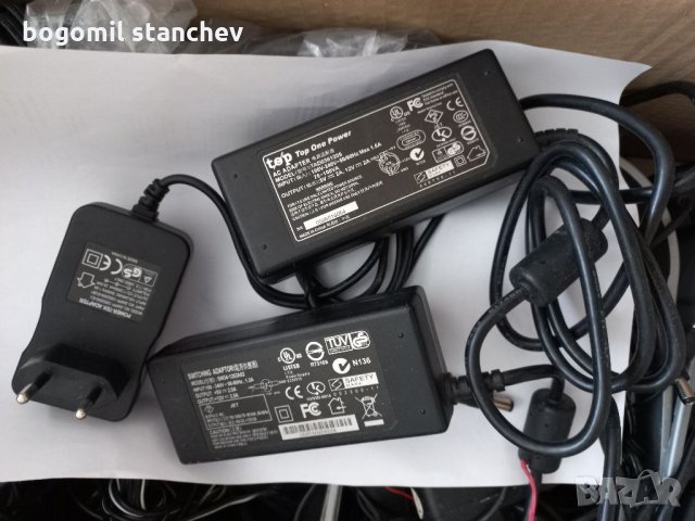 Адаптери /захранване / от от 3V до 32 V, снимка 2 - Кабели и адаптери - 35995211