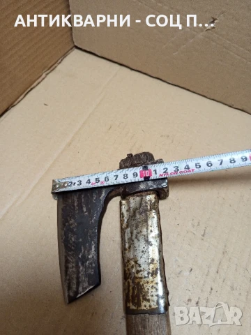 Соц Стара Ръчно Кована Селска Брадвичка Брадва Тегло 0.800кг., снимка 11 - Антикварни и старинни предмети - 51370845