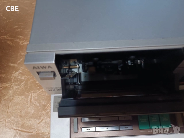 Продавам дек AIWA модел  WX 220, снимка 2 - Декове - 53514423