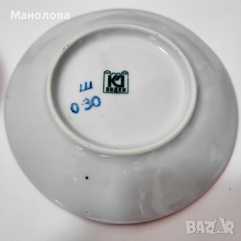 Сервиз за кафе, произведен в порцеланова фабрика ”Коста Йорданов” Видин., снимка 4 - Сервизи - 42696428