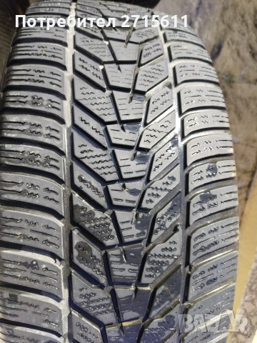 Премиум зимни гуми Hankook Icept Evo3 235 45 R20 Дот 2022 5+мм грайфер, снимка 8 - Гуми и джанти - 52158981