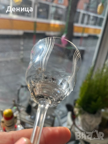 Грация за трима❤️  Класически дизайн с леко отворен ръб, напомнят за лале. Вертикални  нарези, снимка 5 - Чаши - 52907169