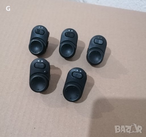 Бутон/Копче Ел. Огледало Опел , снимка 2 - Части - 44322223