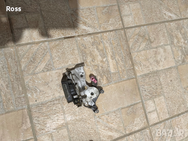 заключващ механизъм за врата за Субару Форестър 1997