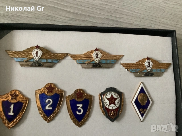Значки  отличен състояние бронз емайл  цена за брой, снимка 2 - Колекции - 53004857
