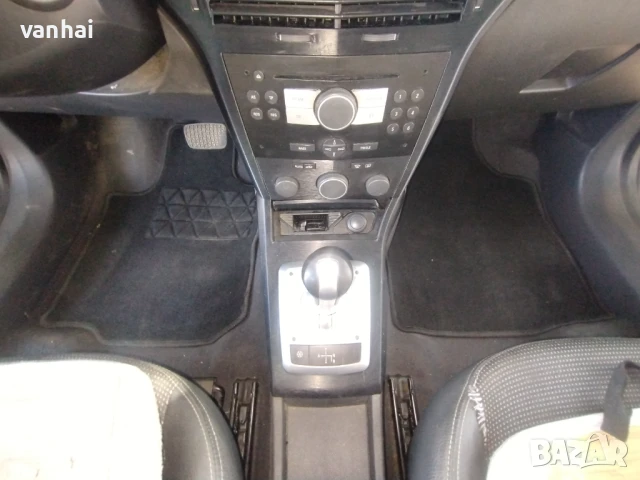 Мокетни стелки за Opel Astra H