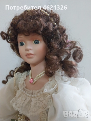 Винтидж колекционерска порцеланова кукла принцеса висока с кралска рокля, снимка 5 - Декорация за дома - 52044176