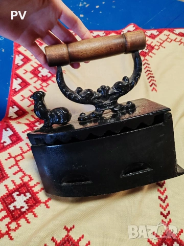 Старинна желязна ютия / ютия на жар, снимка 5 - Антикварни и старинни предмети - 53249037