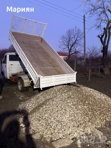 Транспорт с бордови камион и самосвал, товаро-разтоварна дейност и хамалски услуги