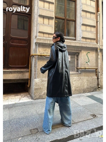 Дамско Черно Непромокаемо Палто , снимка 4 - Палта, манта - 52221213