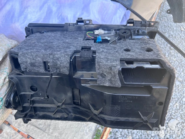 Жабка табло мерцедес Е класа W212 черна жабка, снимка 3 - Части - 50575634