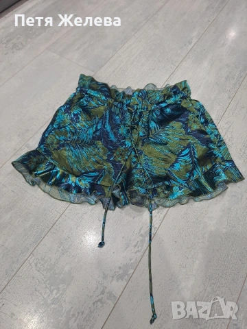 Дамски къс панталон MANGO- (S), снимка 4 - Къси панталони и бермуди - 53452269