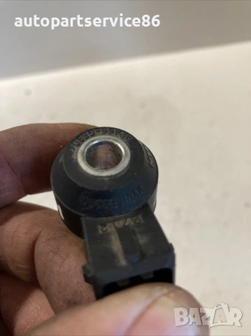 Сензор за детонация/трептене за Jeep Patriot 2.4 Бензин (2008) 05033316AA, снимка 2 - Части - 53525556