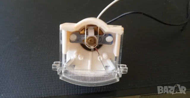 Стрелкови индикатор за автоматична донастройка от радио "Селена", снимка 2 - Радиокасетофони, транзистори - 49386980