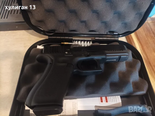 Продавам боен пистолет Glock 17, Gen. 5, 9х19