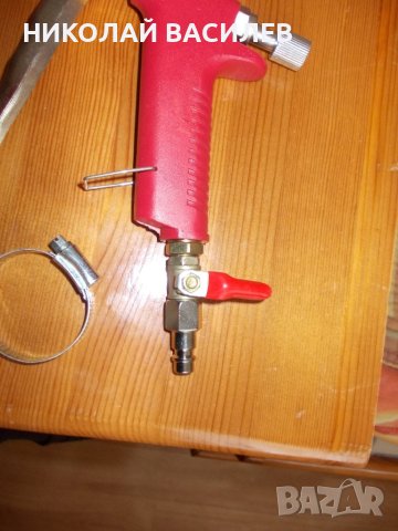 Пистолет за мазилка   и  боядисване  /  шприц / хоросан  и  др . с  3 дюзи / Питай наличен ли  е   ., снимка 11 - Други инструменти - 44421980