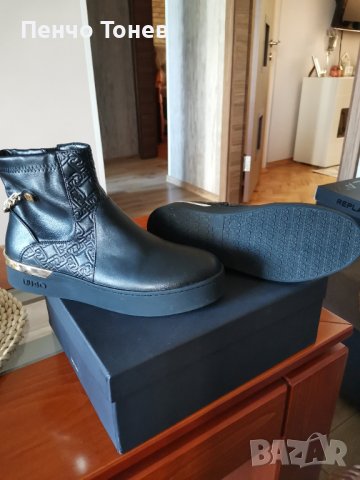 Кожени боти Liu Jo! 