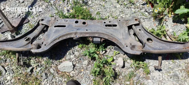 Преден мост Honda Jazz 1.4i -83к.с. - 140лв, снимка 3 - Части - 50402449