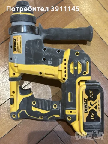 DeWalt акумулаторен комплект от 4 части, перфоратор, ударен гайковерт, ъглошлайф и винтоверт, снимка 13 - Куфари с инструменти - 55863417