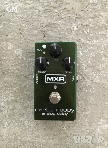 MXR analog delay - педал ефект