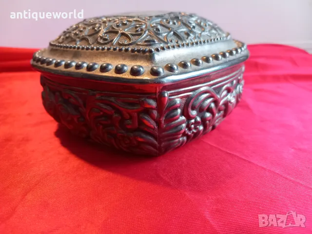 Стара Голяма Посребрена Барокова Кутия за Бижута, снимка 2 - Антикварни и старинни предмети - 48232423