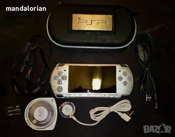 Sony PlayStation portable psp 2000 silver , снимка 2 - PlayStation конзоли - 56362839