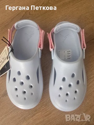 Детски чехли jordan