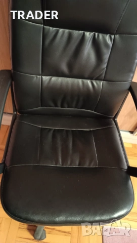 Стол директорски черен кожен , снимка 2 - Столове - 16172309