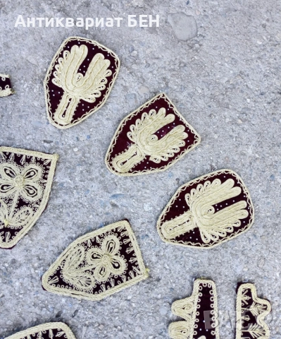 " СЪРМЕНИ УКРАШЕНИЯ " 💯, снимка 3 - Антикварни и старинни предмети - 51468943