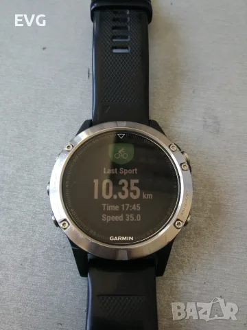 Часовник с GPS Garmin Fenix 5 