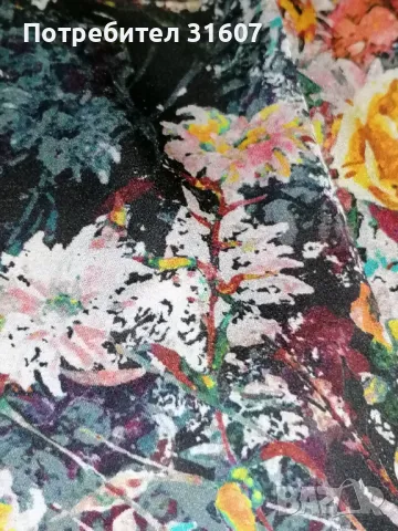 Сатенен панталон във флорални мотиви, снимка 4 - Панталони - 47261178