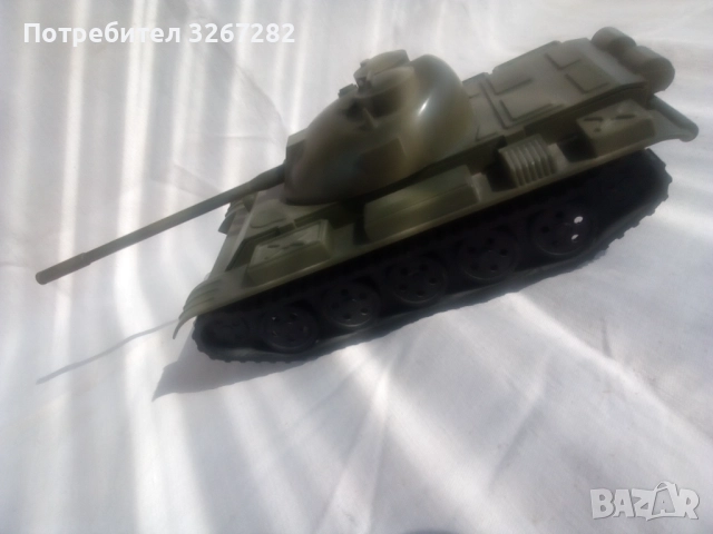 Танк,Съветски,Играчка,Макет,Модел Т-55, снимка 6 - Антикварни и старинни предмети - 52101950