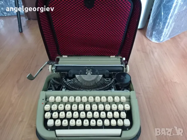 Пишеща машина Марица