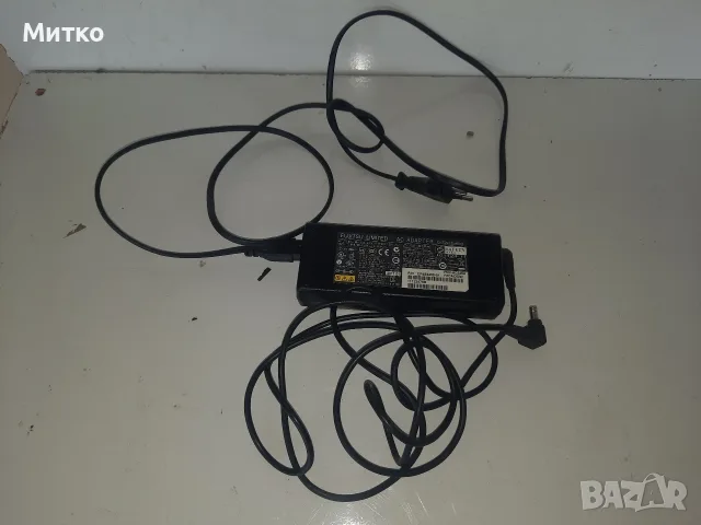 Оригинално зарядно за лаптоп Fujitsu 19V 4.22A (80W) / С оригинален кабел