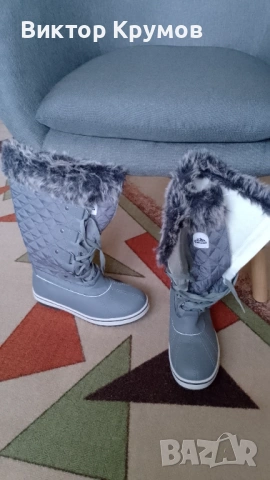 Дамски обувки и ботуши