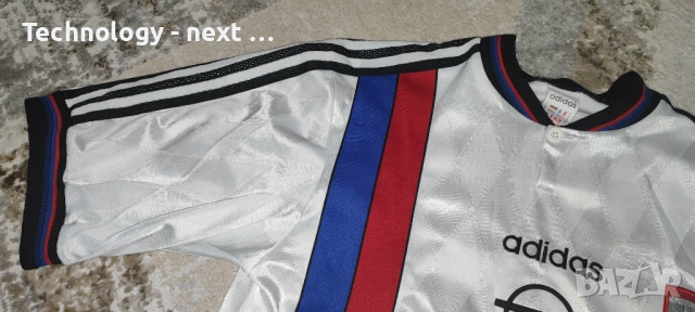 Ретро тениска Bayern Munich 1995/97 – ОРИГИНАЛ – Away Kit – Рядка, снимка 3 - Футбол - 53670687