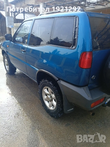 Нисан Терано 2.4, снимка 3 - Автомобили и джипове - 53416875