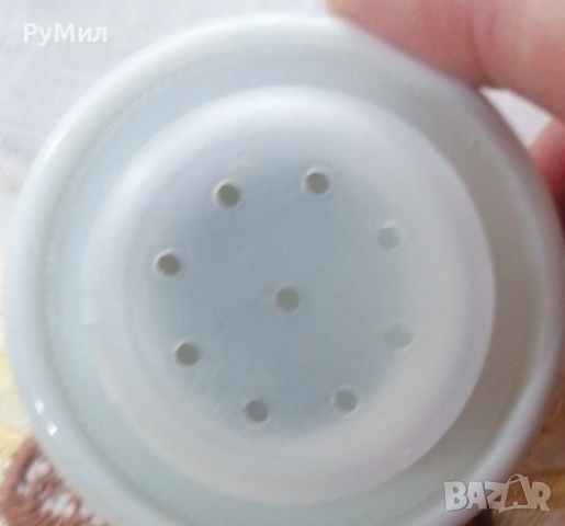 Порцеланови съдове за подправки с оригинална етажерка на "Crestley Collection", снимка 13 - Кутии за съхранение - 40205408