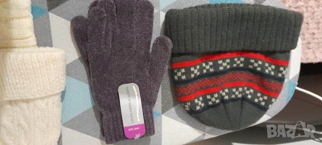 Шал, шапка, ръкавици, снимка 3 - Шалове - 53171457
