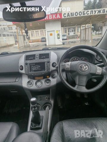 Toyota RAV4 2.2 D-CAT 177, снимка 8 - Автомобили и джипове - 53210012