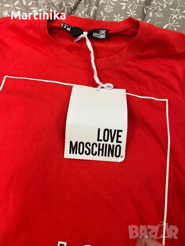 тениска Love Moschino чисто нова с етикет , снимка 4 - Тениски - 44829219