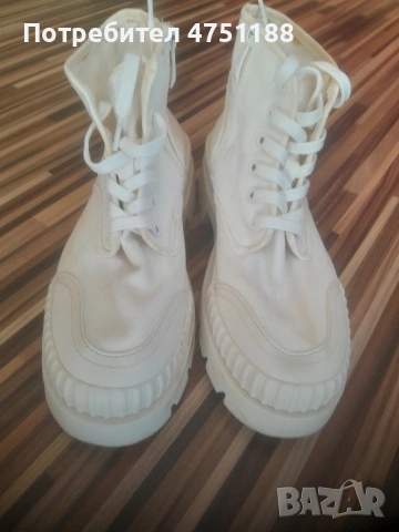 Дамски боти номер 38, снимка 3 - Дамски ботуши - 53849277