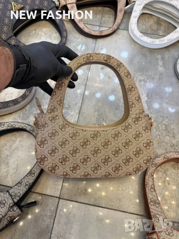 Дамски Чанти ✨Guess, снимка 5 - Чанти - 51034243