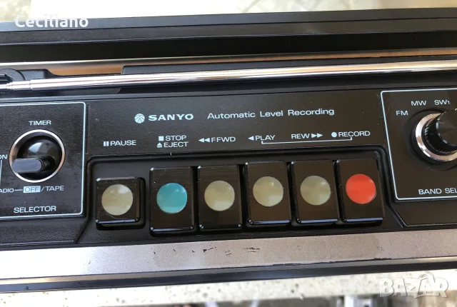 SANYO M-9930K-Оригинален японски радиокасетофон., снимка 10 - Радиокасетофони, транзистори - 55929228