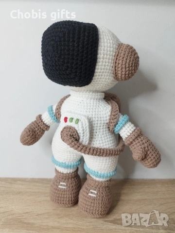 Плетен космонавт/астронавт, снимка 3 - Плюшени играчки - 53464806