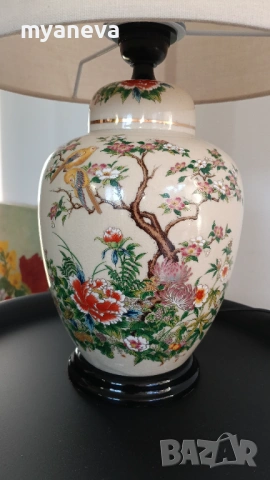 Vintage настолна лампа с порцеланова основа в азиатски стил и текстилен абажур . , снимка 4 - Настолни лампи - 53786976